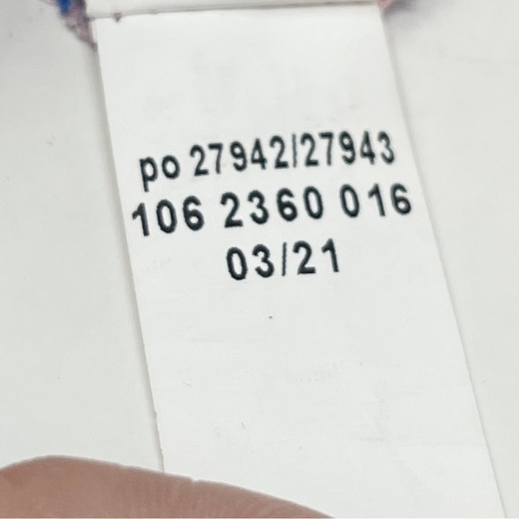 ELOQUII Women’s Plus DON’T STOP BELEAFIN’ Pink Blue Floral Smocked Neck Top 18 - Picture 10 of 10